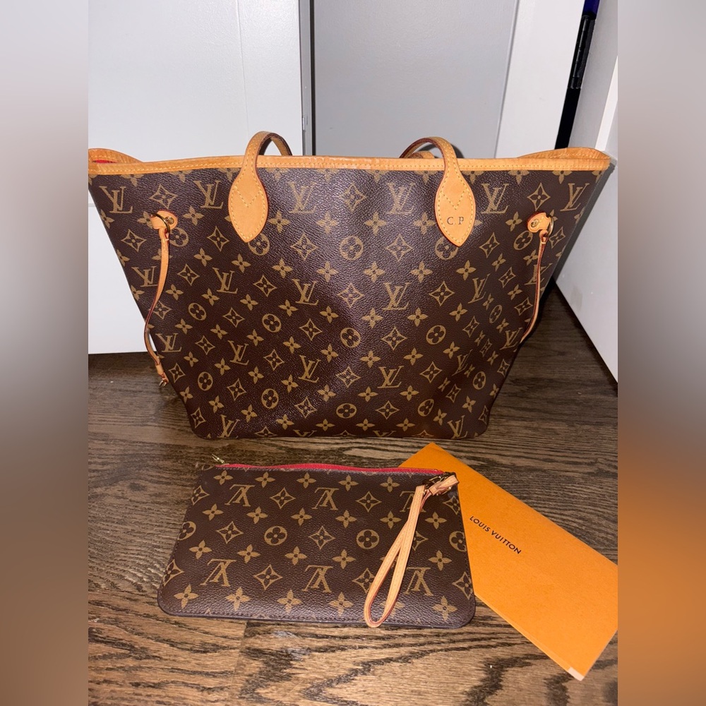 Louis Vuitton Neverfull MM